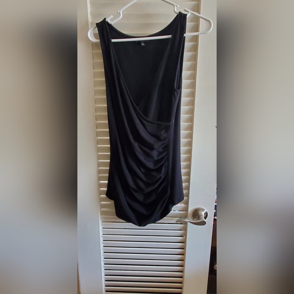 Express sleeveless top